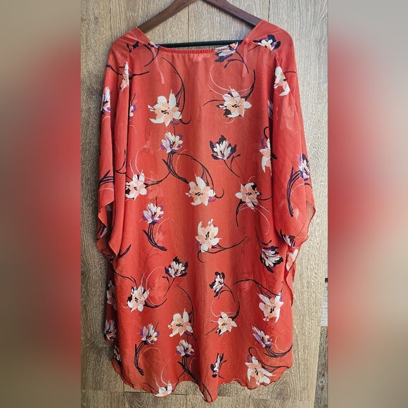 Emory Park Terracotta Floral Kimono - Picture 4 of 4